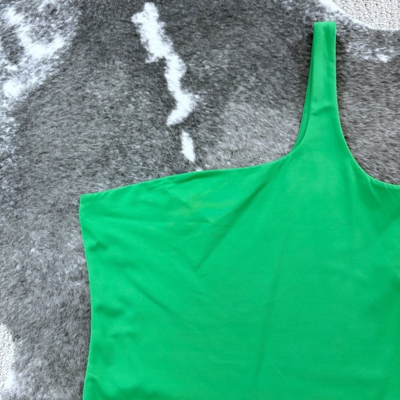Aritzia Babaton Contour One Shoulder Bodysuit - Picture 2 of 11
